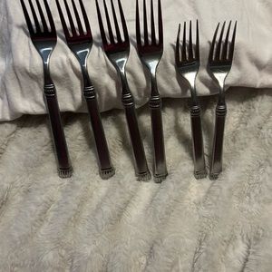 Cambridge Forks Glossy Viintage 4 dinner 2 dessert forks